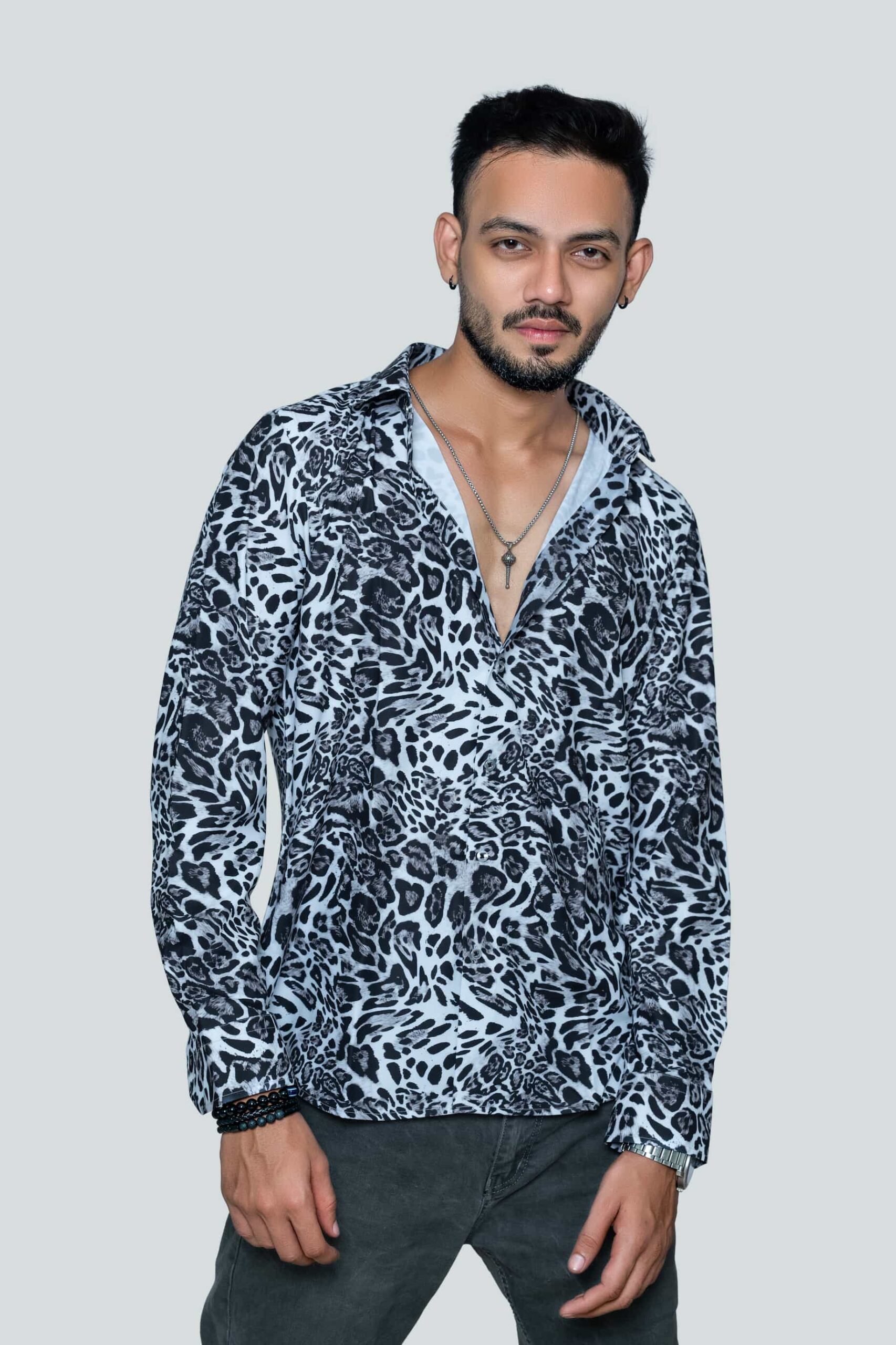 Lepord Print Shirt - Image 4